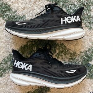 Black Hoka Clifton 9 Shoes